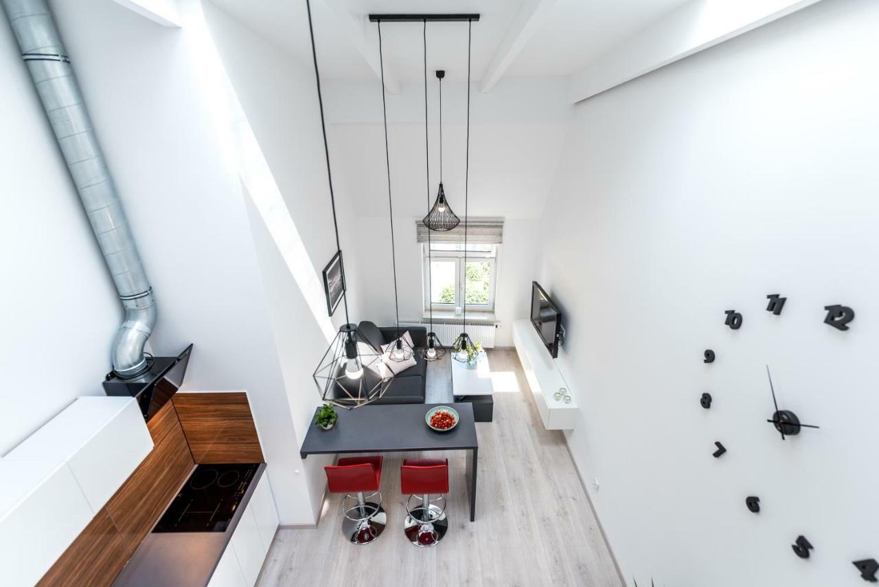 شقة Panorama Twin Loft Superior بوزنان المظهر الخارجي الصورة