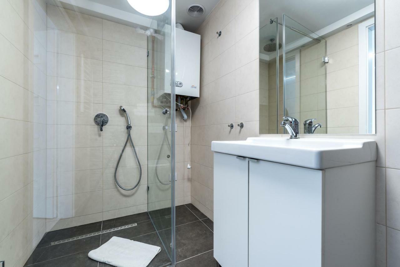 شقة Panorama Twin Loft Superior بوزنان المظهر الخارجي الصورة