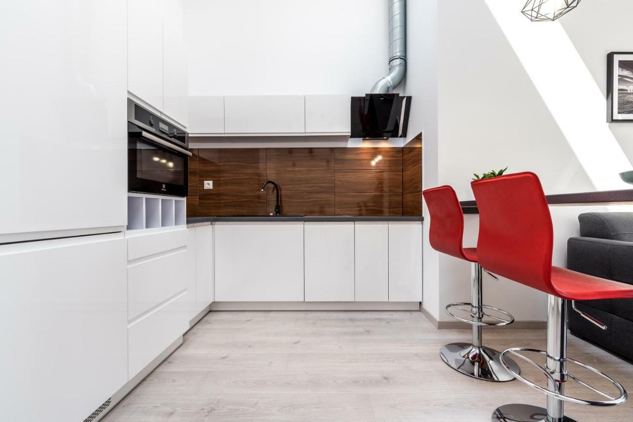 شقة Panorama Twin Loft Superior بوزنان المظهر الخارجي الصورة